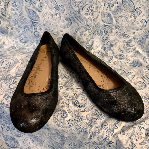 Taos Footwear Rascal Flats - Picture 3 of 4